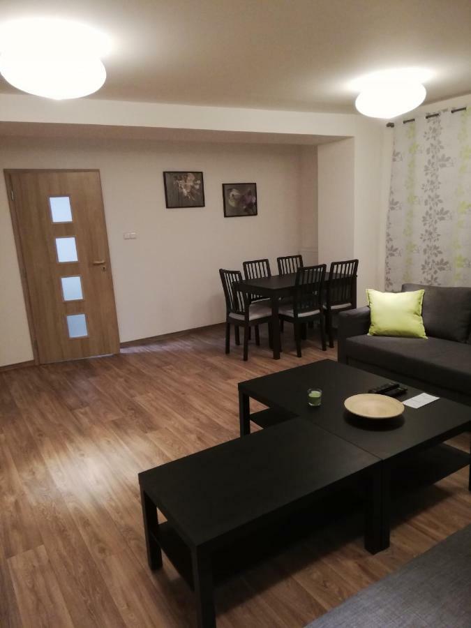 Apartmany Pod Divadlem Znojmo Eksteriør billede